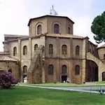 Torre - A Due Passi Dal Centro *