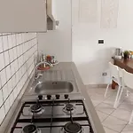 Torre - A Due Passi Dal Centro Daire *